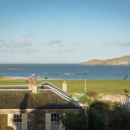 Benholm -Stunning 3-Bed Apartment In North Berwick Exterior foto